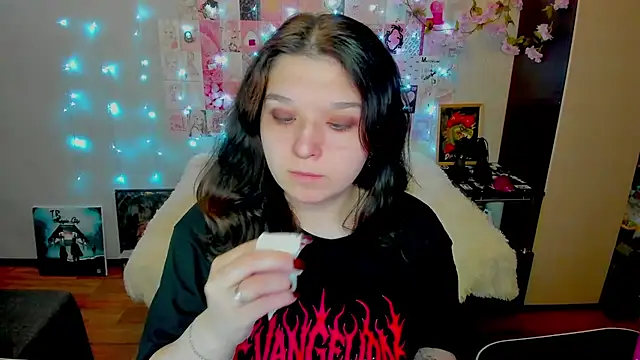 Snapshot of Kate_Acid chatting on May 21, 11:23 pm Kate Acid online show from May 21, 11:23 pm