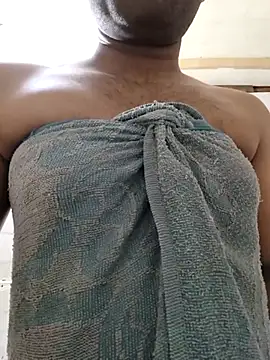 Snapshot of Amina___trans__sexy chatting on February 20, 7:32 am Amina trans sexy online show from February 20, 7:32 am