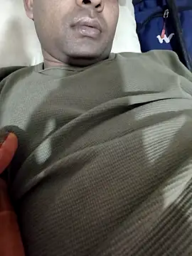 Snapshot of Amina___trans__sexy chatting on February 25, 6:01 am Amina trans sexy online show from February 25, 6:01 am