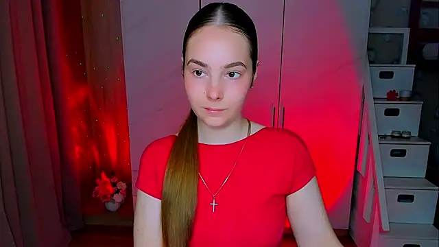 Maddy Wood  online show from May 18, 9:04 am