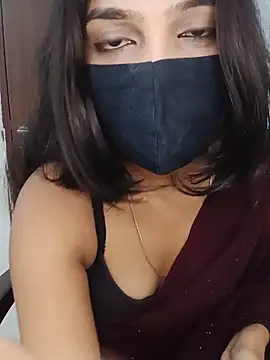 Snapshot of Cutie_babes01 chatting on June 19, 5:06 pm Cutie babes01 online show from June 19, 5:06 pm