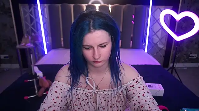 Snapshot of AlisaGracee chatting on June 25, 5:34 am AlisaGracee online show from June 25, 5:34 am