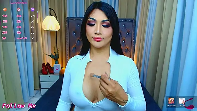 Laureen Hilton online show from March 8, 11:36 am