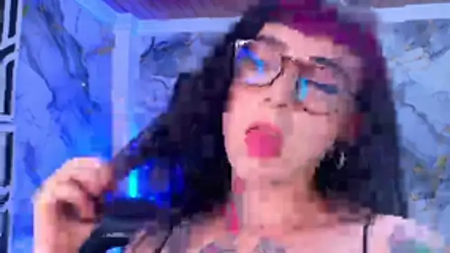 nova kitttyy online show from July 3, 2:29 am