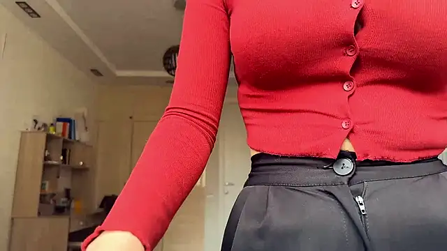 HannaOreo online show from April 7, 7:42 am