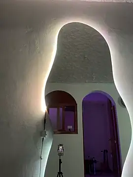 MegannNoireX online show from April 11, 12:15 am