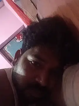 Snapshot of pussylicker9927 chatting on May 26, 8:43 am pussylicker9927 online show from May 26, 8:43 am