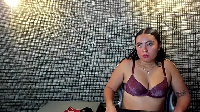 hillary bigbutt online show from March 29, 4:45 am