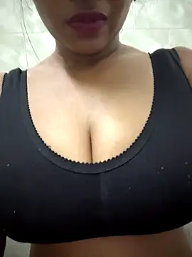 Cute-aryaa online show from February 21, 9:54 am