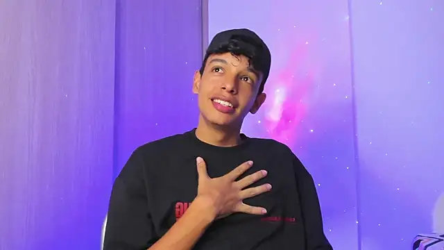 Maxfrost1 online show from March 5, 11:12 pm