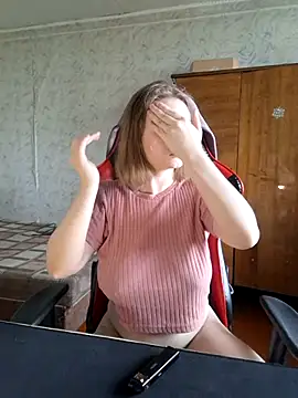 Snapshot of chupep_suchka chatting on March 4, 5:35 am chupep suchka online show from March 4, 5:35 am