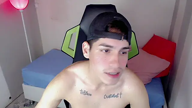 Snapshot of Bby_cash_ chatting on February 16, 10:06 pm Bby cash online show from February 16, 10:06 pm