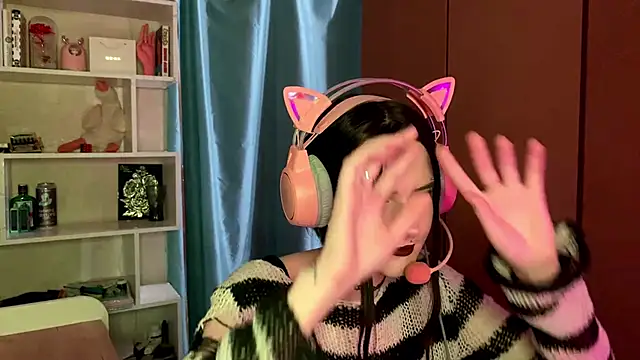 Snapshot of MabelDefina chatting on February 23, 11:07 am MabelDefina online show from February 23, 11:07 am