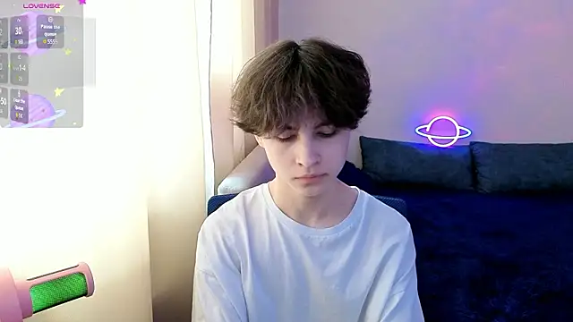  LukaHayes  online show from March 15, 11:49 am