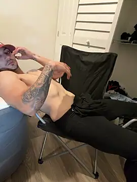 Alejandrosolerxxx online show from February 18, 4:19 am