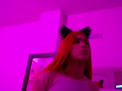 Snapshot of Ailanys_Miller chatting on February 20, 1:44 pm Ailanys Miller online show from February 20, 1:44 pm