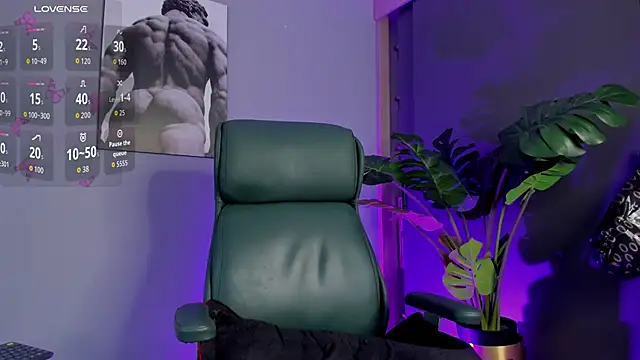 zara leee online show from February 21, 12:06 pm