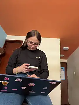 Snapshot of Aria__Rousse03 chatting on February 27, 2:06 pm Aria Rousse03 online show from February 27, 2:06 pm