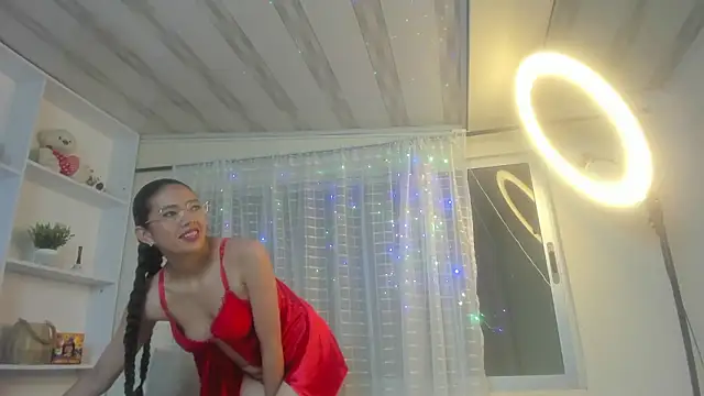 Snapshot of sofia_love01 chatting on February 24, 2:20 am sofia love01 online show from February 24, 2:20 am