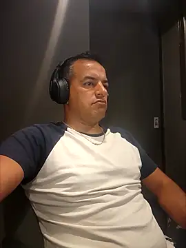 Valenthe26 online show from February 27, 5:40 am