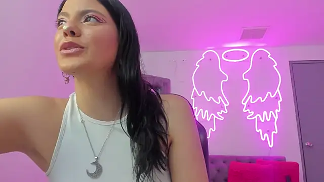 Evelin  thompsson online show from April 17, 3:42 am