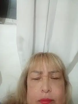 Snapshot of milena202610 chatting on February 28, 7:31 am milena202610 online show from February 28, 7:31 am