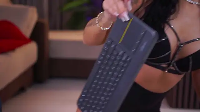 YanaSultana online show from March 16, 9:13 am