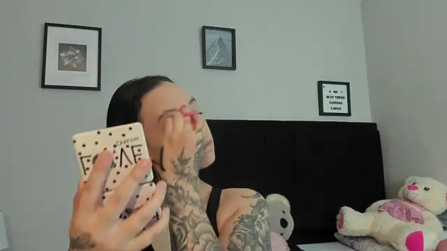 sabbrand0111 online show from April 14, 8:48 pm