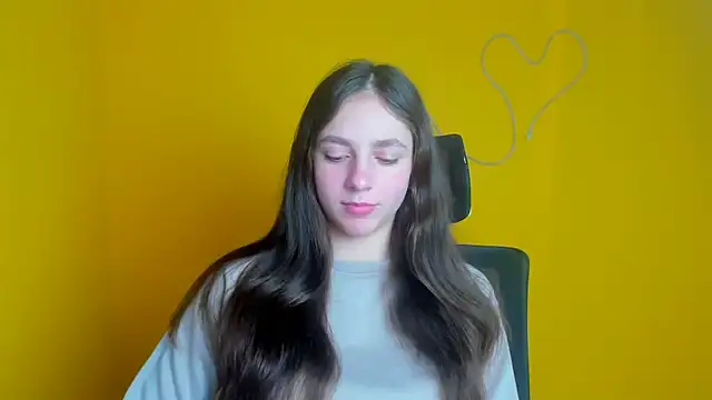 KissMeJulia online show from March 12, 12:44 pm