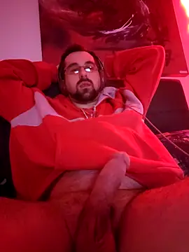 Snapshot of LargeLith chatting on February 23, 12:41 am LargeLith online show from February 23, 12:41 am