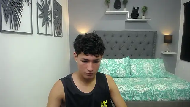 georgeowennss online show from February 24, 1:31 pm