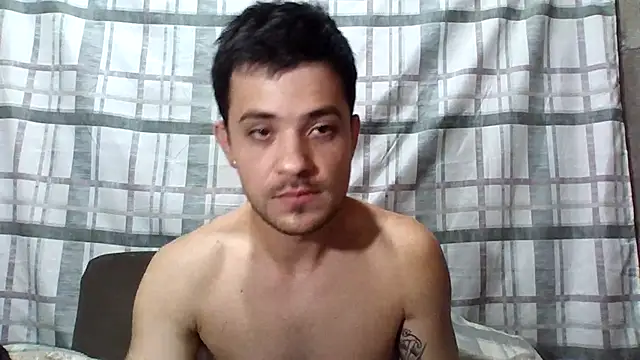 machodotado97 online show from April 21, 11:51 pm