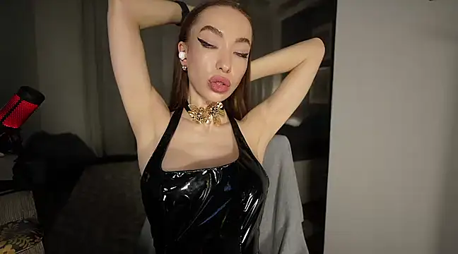 supreme dominatrix online show from March 7, 3:40 am