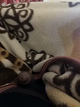 Snapshot of youngboywithcurvymilf chatting on March 2, 3:30 pm youngboywithcurvymilf online show from March 2, 3:30 pm