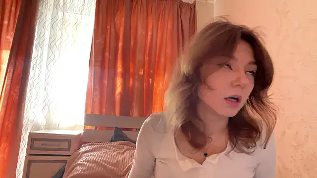 aera elese online show from March 28, 8:36 am