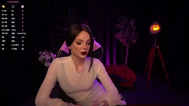 Wild Alice me online show from May 31, 3:41 pm