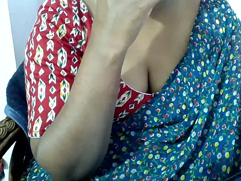 Angel honeybear 143 online show from February 27, 7:19 am