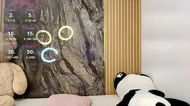 Snapshot of scarlett_lumi chatting on February 21, 10:49 am scarlett lumi online show from February 21, 10:49 am