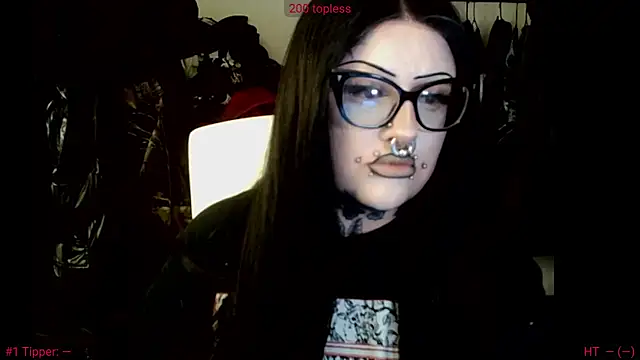 grindhouseho online show from May 23, 4:18 am