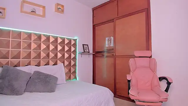 Valery tentation online show from April 13, 9:31 pm