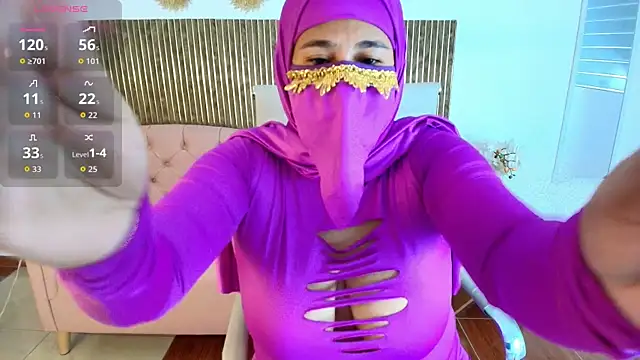 Nadia Privee online show from March 2, 6:15 pm