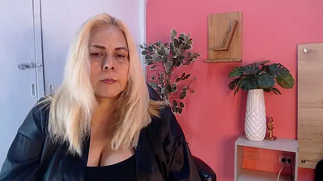 eva colen50 online show from July 11, 5:59 pm