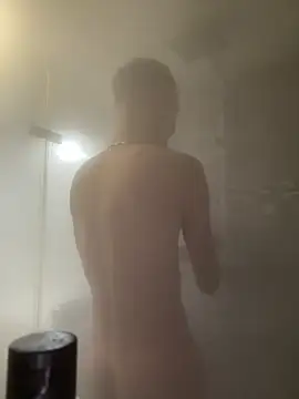 Crevette311 online show from December 5, 3:09 pm