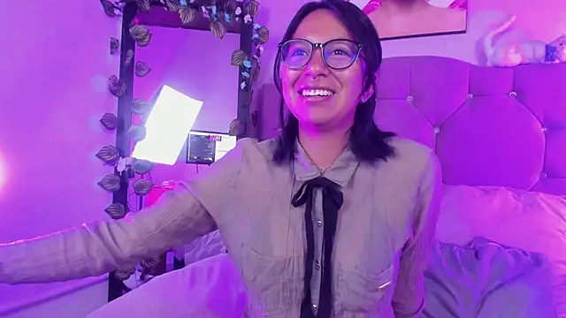 Snapshot of jaina_angell chatting on February 24, 6:22 am jaina angell online show from February 24, 6:22 am