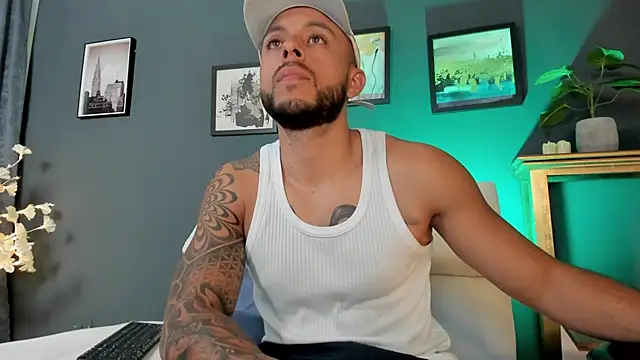 Daniel kingx online show from April 15, 2:35 pm