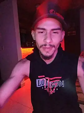 SharonTygaX online show from March 18, 11:19 pm