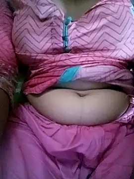 BreezySexyGirl69 online show from May 7, 8:09 am