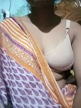 BreezySexyGirl69 online show from July 12, 11:56 am