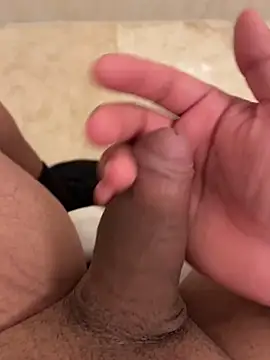 charles23xavier25 online show from March 9, 1:09 am