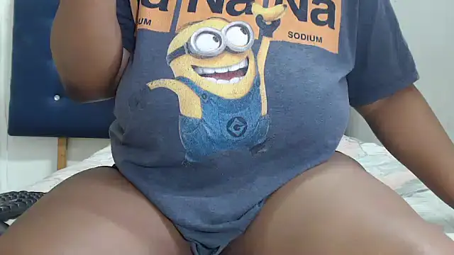 CurvyAssXX21 online show from May 15, 2:35 pm